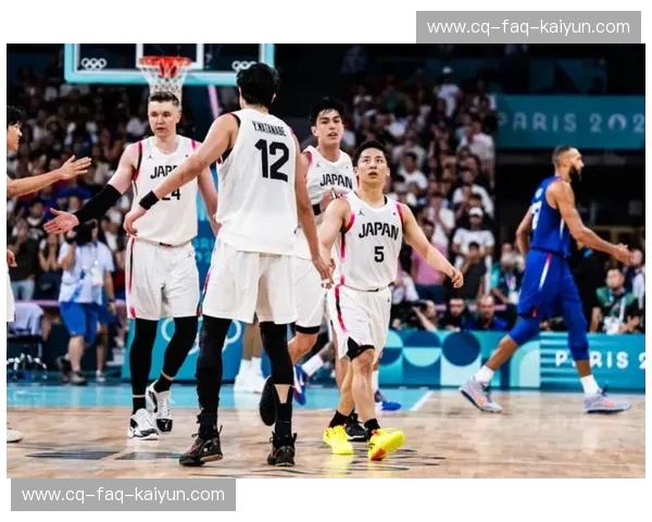 亚洲杯篮球的荣耀之战：中国男篮VS日本男篮，谁能问鼎亚洲之巅？